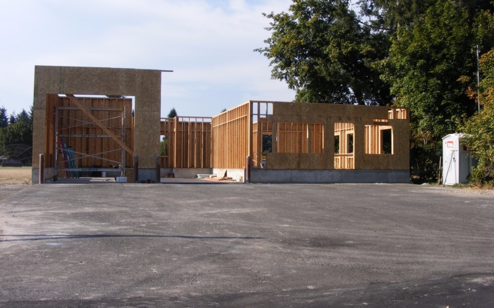 Fire_Station_Under_Construction_2014-08-11_1718_UTC-7